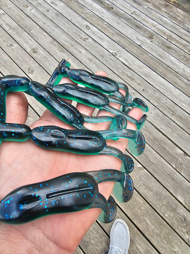 4" Paddle tail frog soft plastic bait mold by Kearbydm