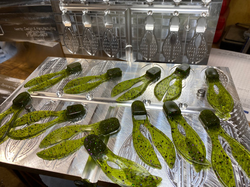 3.5" trailer Mold soft plastic bait mold by Kearbydm