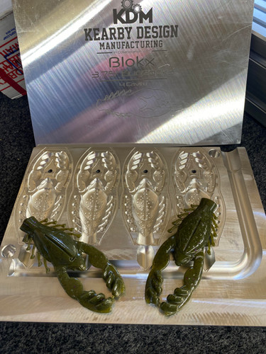 3.75" Bugzooka soft plastic bait mold by Kearbydm