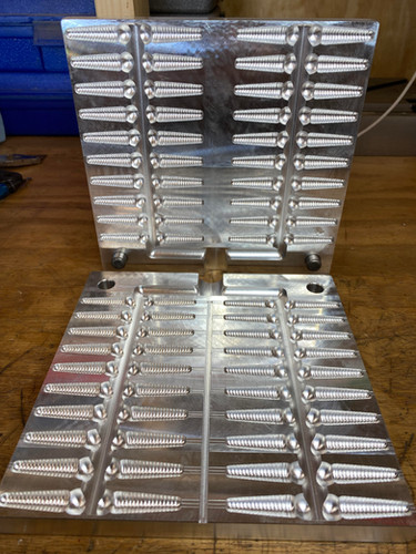 40 Cavity Tail mold, for 5" stick baits soft plastic bait mold by Kearbydm