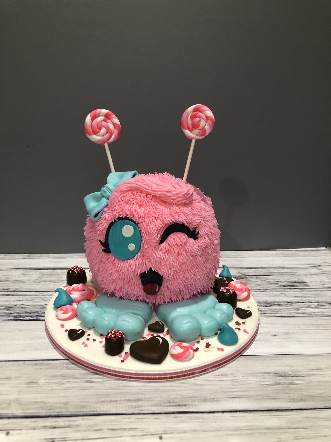 Love Bug Cake