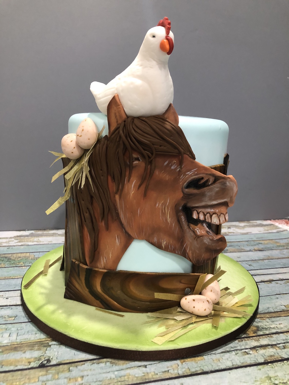 Silly horse and Chicken