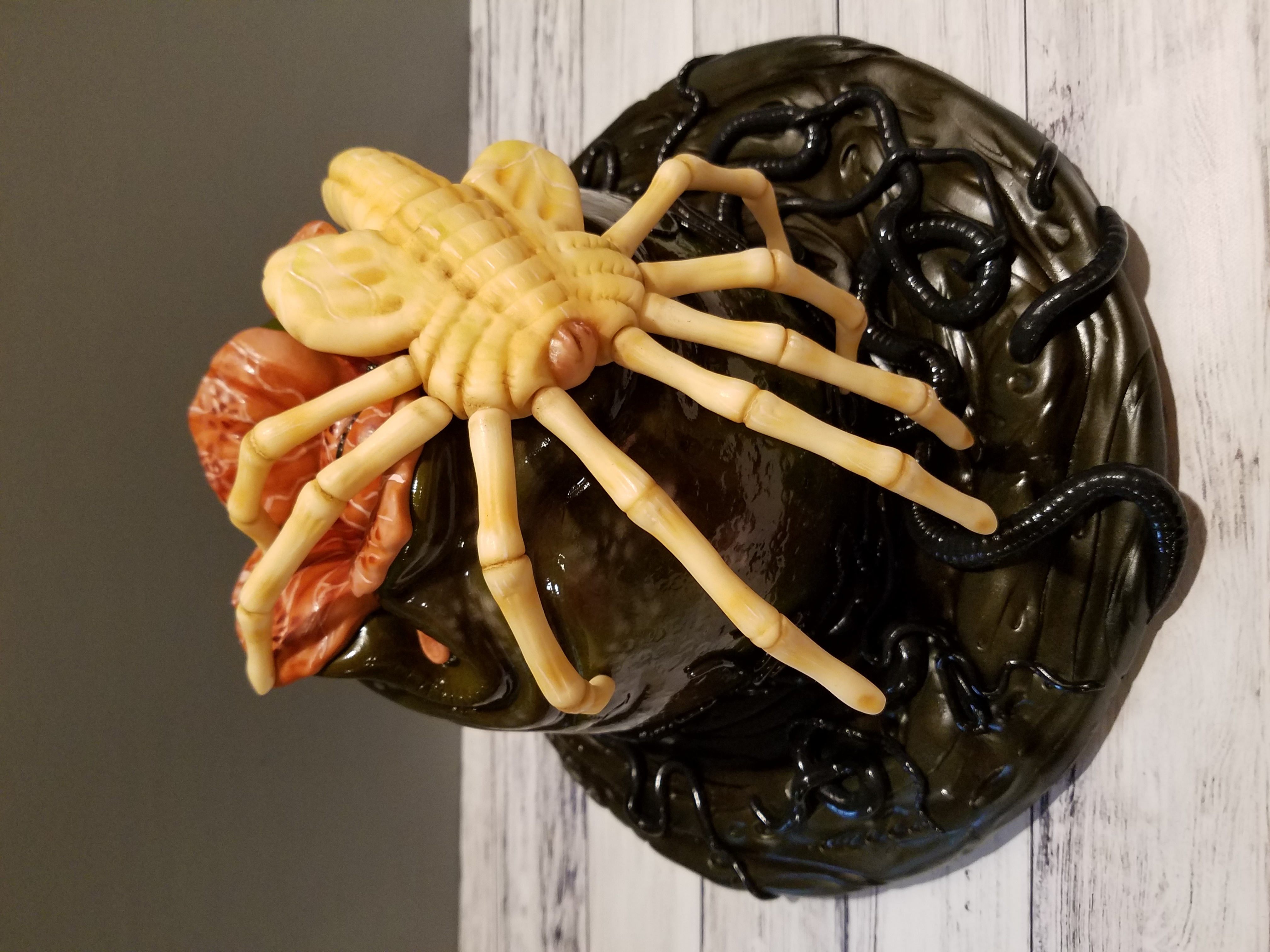 Face Hugger Alien Cake