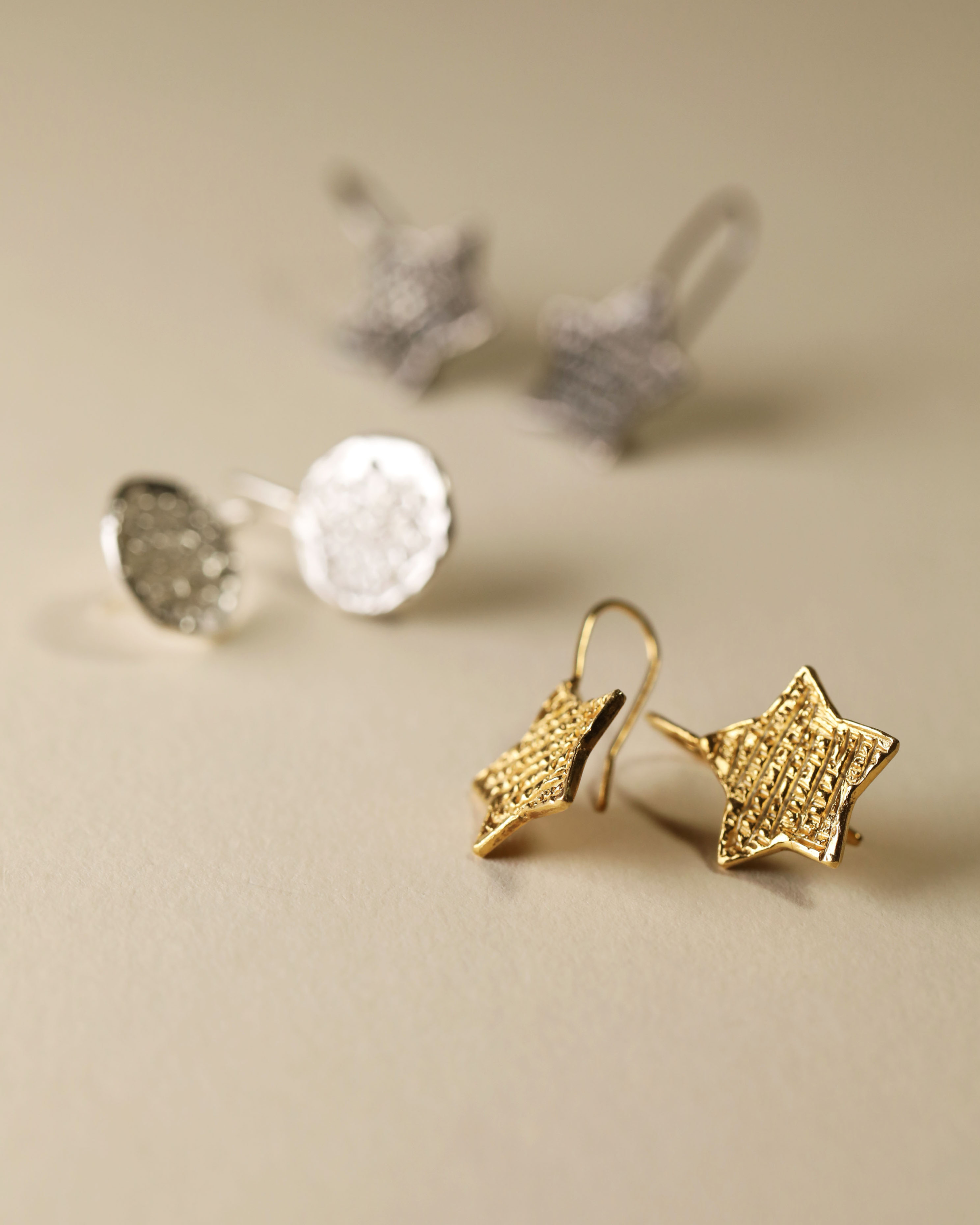 モチーフピアス / Motif Earrings