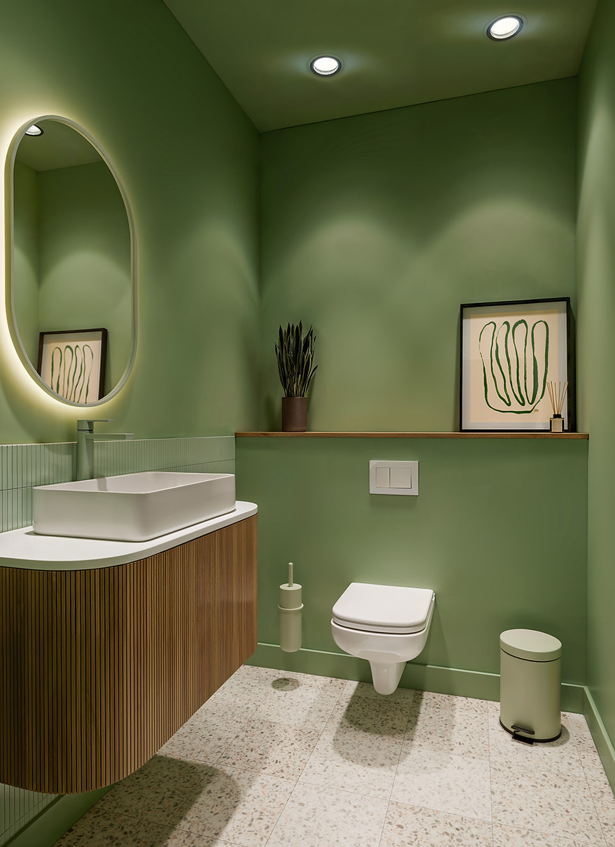 Green - WC - 00.jpg