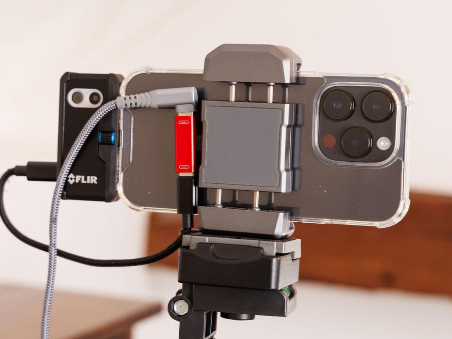 Heat3d thermology camera in use