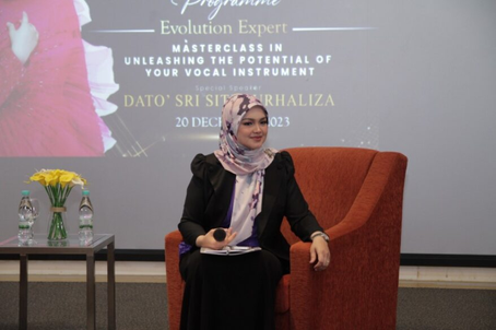 'MASTER CLASS: EVOLUTION EXPERT’ - DATO’ SRI SITI NURHALIZA DEDAH KISAH 28 TAHUN SEBAGAI ANAK SENI