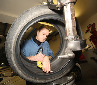Repairing puncture