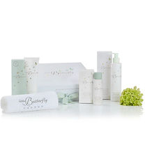 The Pamper Gift Box for Mother - 4 Pack, Little Butterfly London