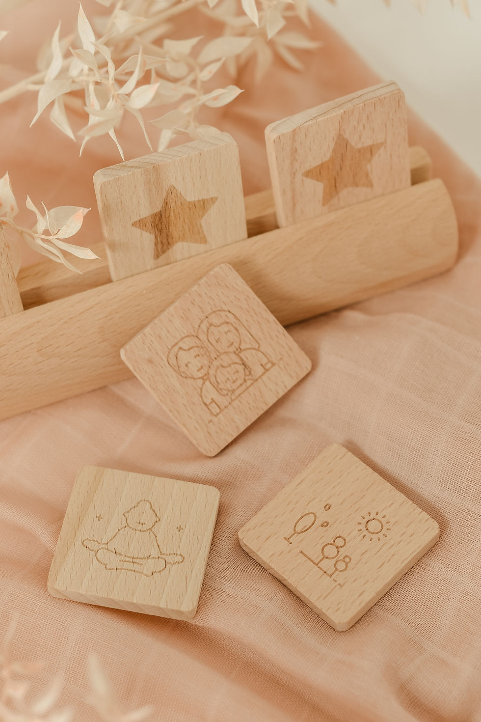 Family Daily Routine - Eco Wood, Hagelens