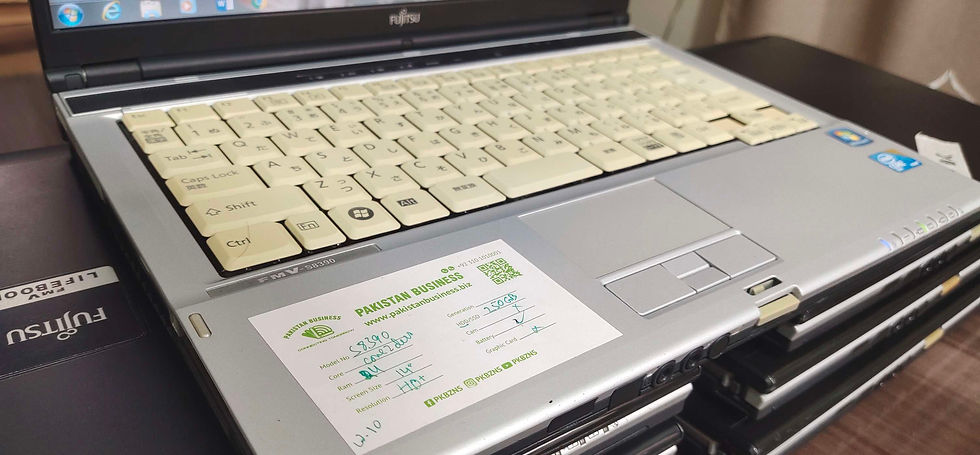 Thumbnail: Fujitsu Lifebook S8390 - Core 2 Duo