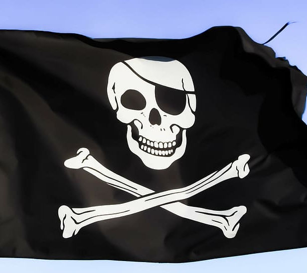 pirates-flag-skull-symbol.jpg