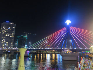 Thành phố Đà Nẵng, ngày và đêm
