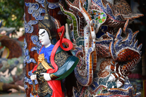 Chùa Linh Phước - một ngôi chùa độc đáo