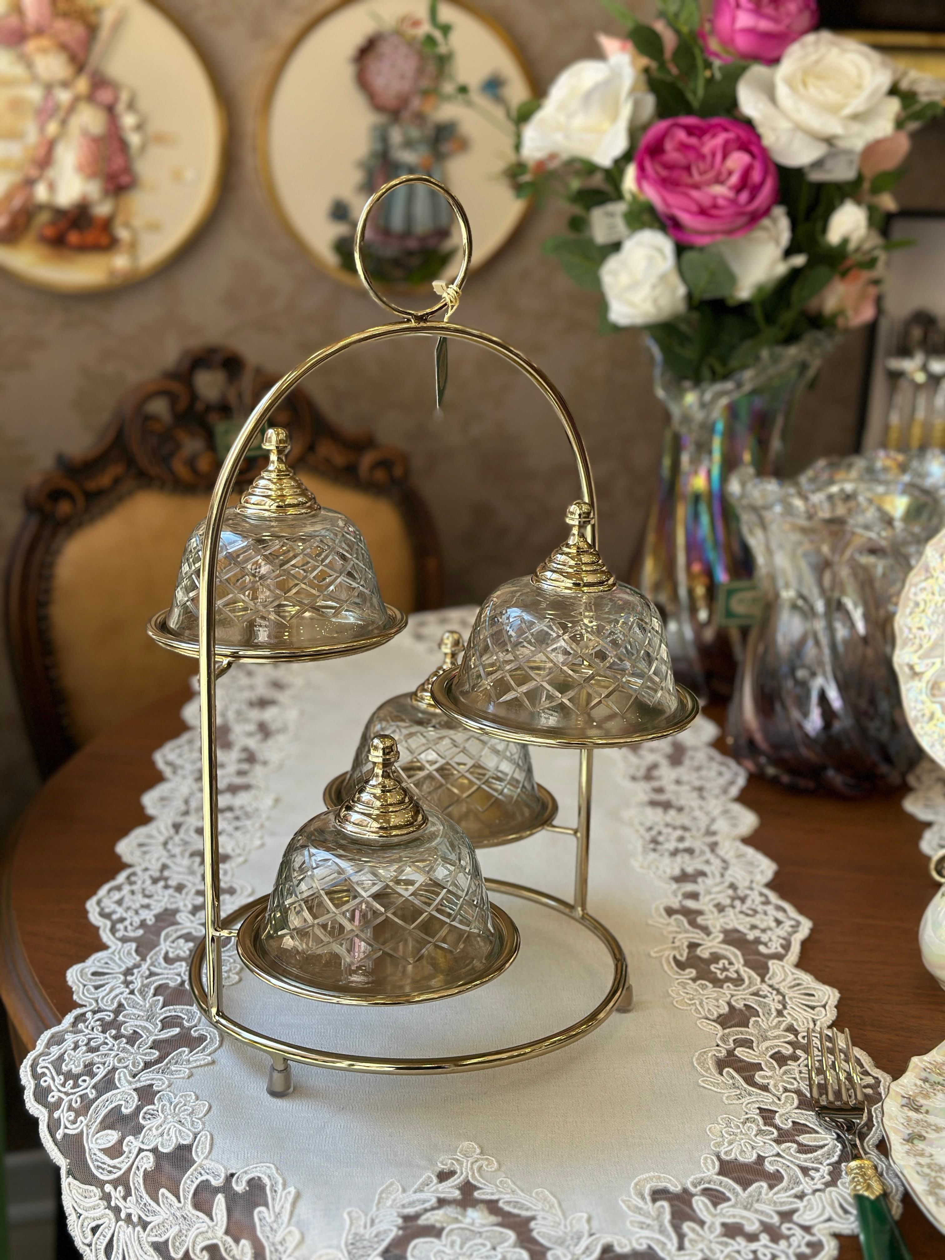 4'lü Kek Standı Gold