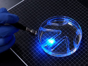 MIT’s Biohybrid Breakthrough: Living Muscle Cells Propel a Paper-Thin Robot Through a Maze