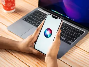 Apple’s Hidden AI Weapon Revealed – Can Veritas Make Siri Smarter Than ChatGPT?