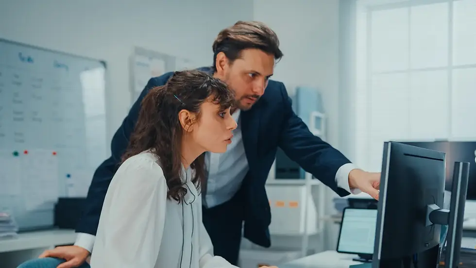 LinkedIn CEO Warns: 5 Human Skills AI Will Never Replace and Why They Will Decide Who Succeeds by 2030