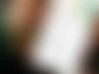 WhatsApp Just Launched a Built-In AI Writing Assistant, Here’s Why It Matters for Business