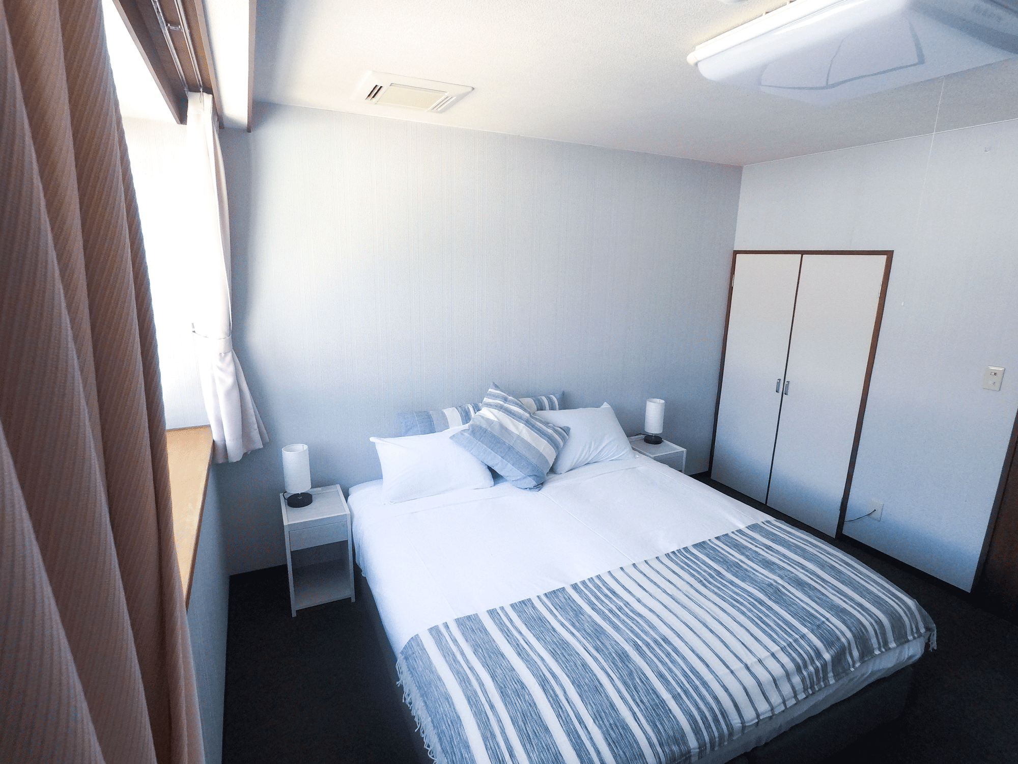 western-room-3.gif