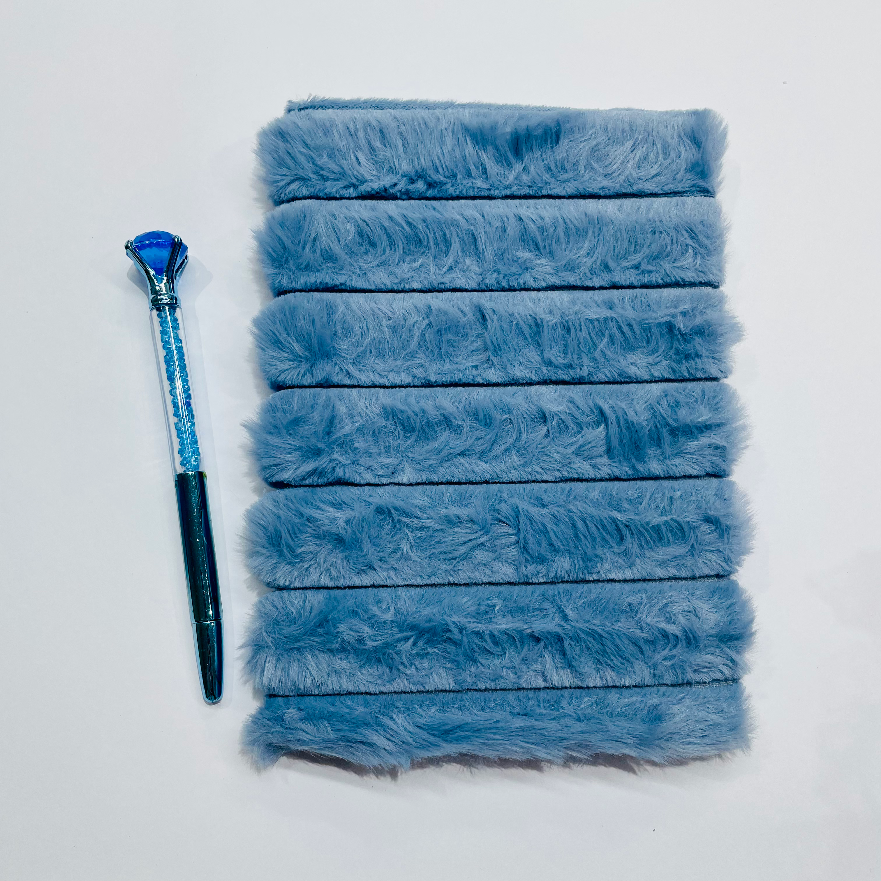 Cuaderno peludito con hojas renglón 