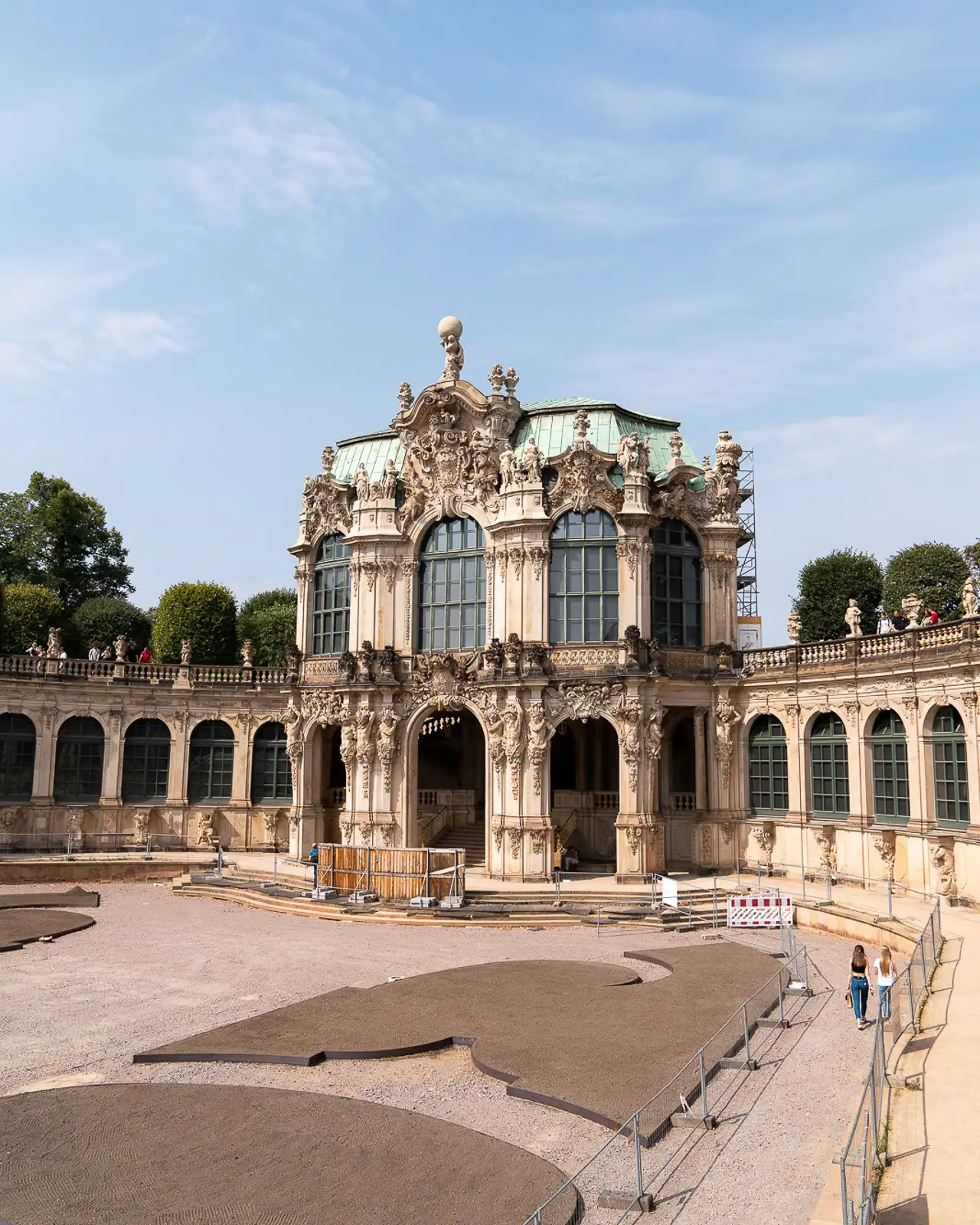 external architecture of wallpavillon in dresden, germany photographed using sony alpha 7iii