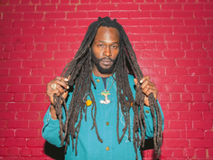 Jesse Royal: La voz del compromiso que redefine el roots moderno