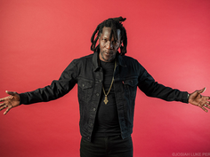 Dos décadas de un himno: Marlon Asher conmemora el 20° aniversario de "Ganja Farmer" con una producción especial