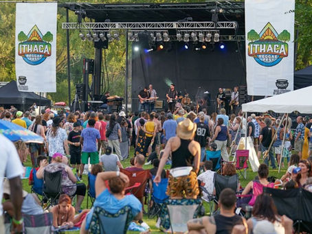 El Festival Anual de Reggae de Ithaca combinó presentaciones de reggae con actividades enfocadas en la protección del medioambiente, la sostenibilidad y el fortalecimiento de la comunidad.