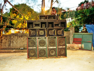 El mito del volumen extremo y la búsqueda del sonido perfecto en el reggae