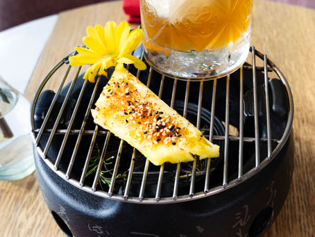 Pineapple Satai: El cóctel del mes del padre