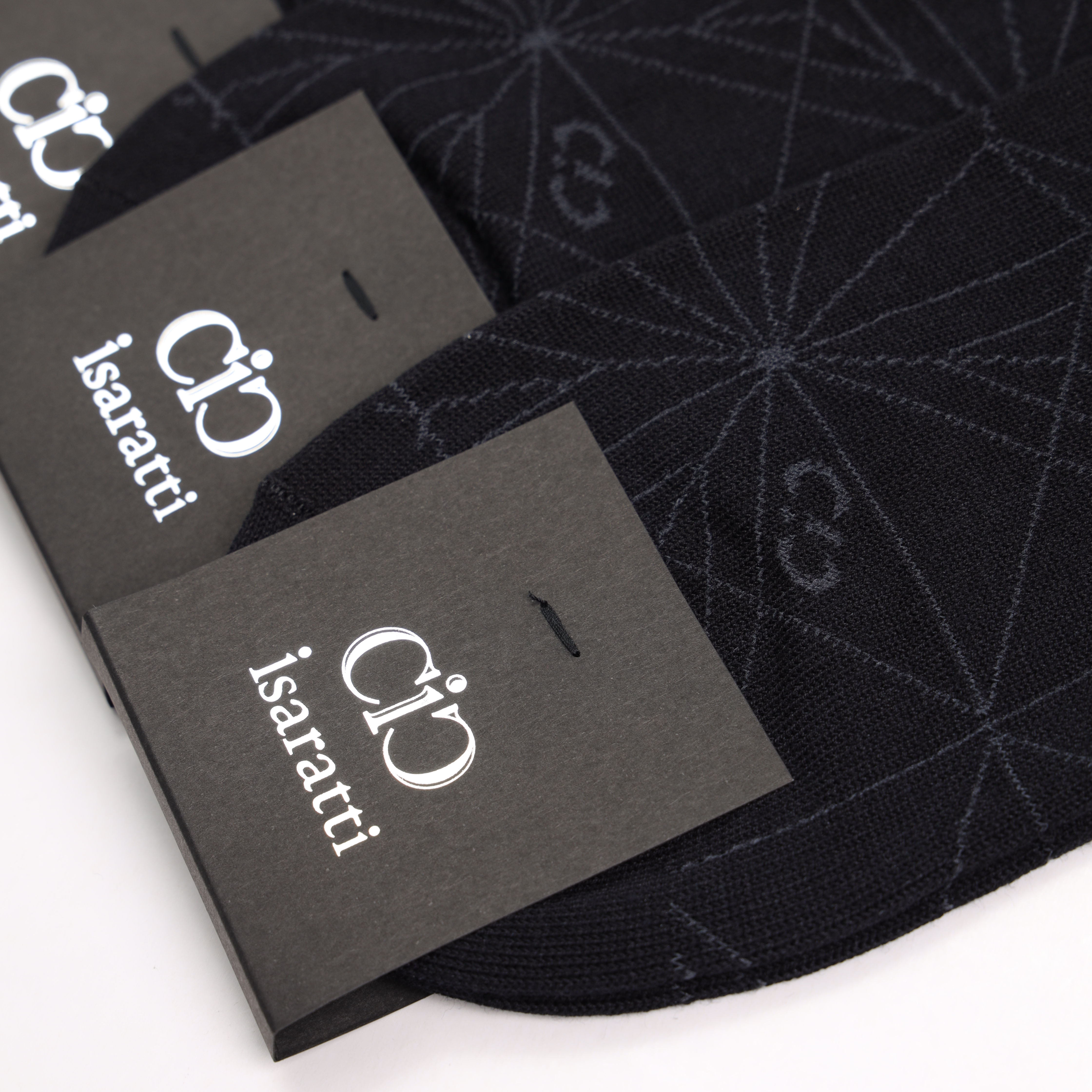 ISARATTI CLASSIC PATTERN ANKLE SOCKS