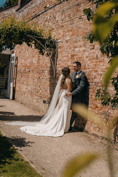 Comerbermere Abbey
Cheshire Wedding Photographer