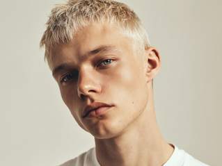 Discover the perfect men's haircut for your face shape and lifestyle. Get expert styling tips, maintenance advice, and trending cuts from professionals.