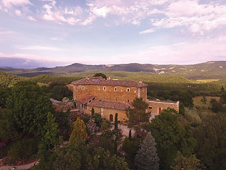 vue-aerienne-abbaye-de.jpeg