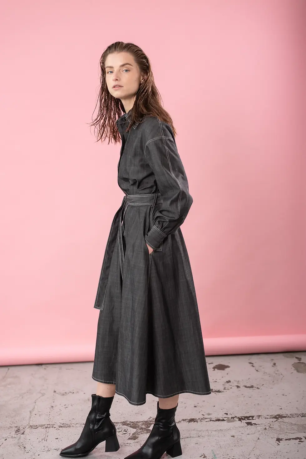 Miniatura: Lucie Komárková – Šaty MOIRA Denim