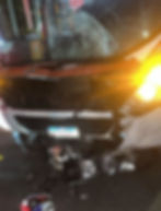 Motociclista morreu na hora em batida com ônibus 