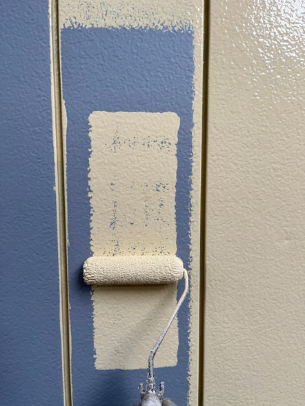 外壁塗装
中塗り