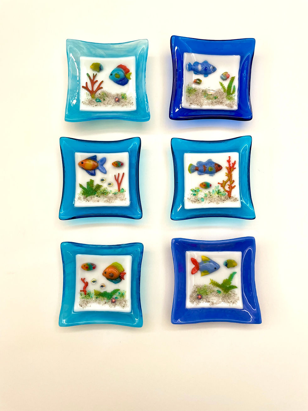 Thumbnail: Tropical Fish Dishes- small (Aqua or Turquoise Blue Background)