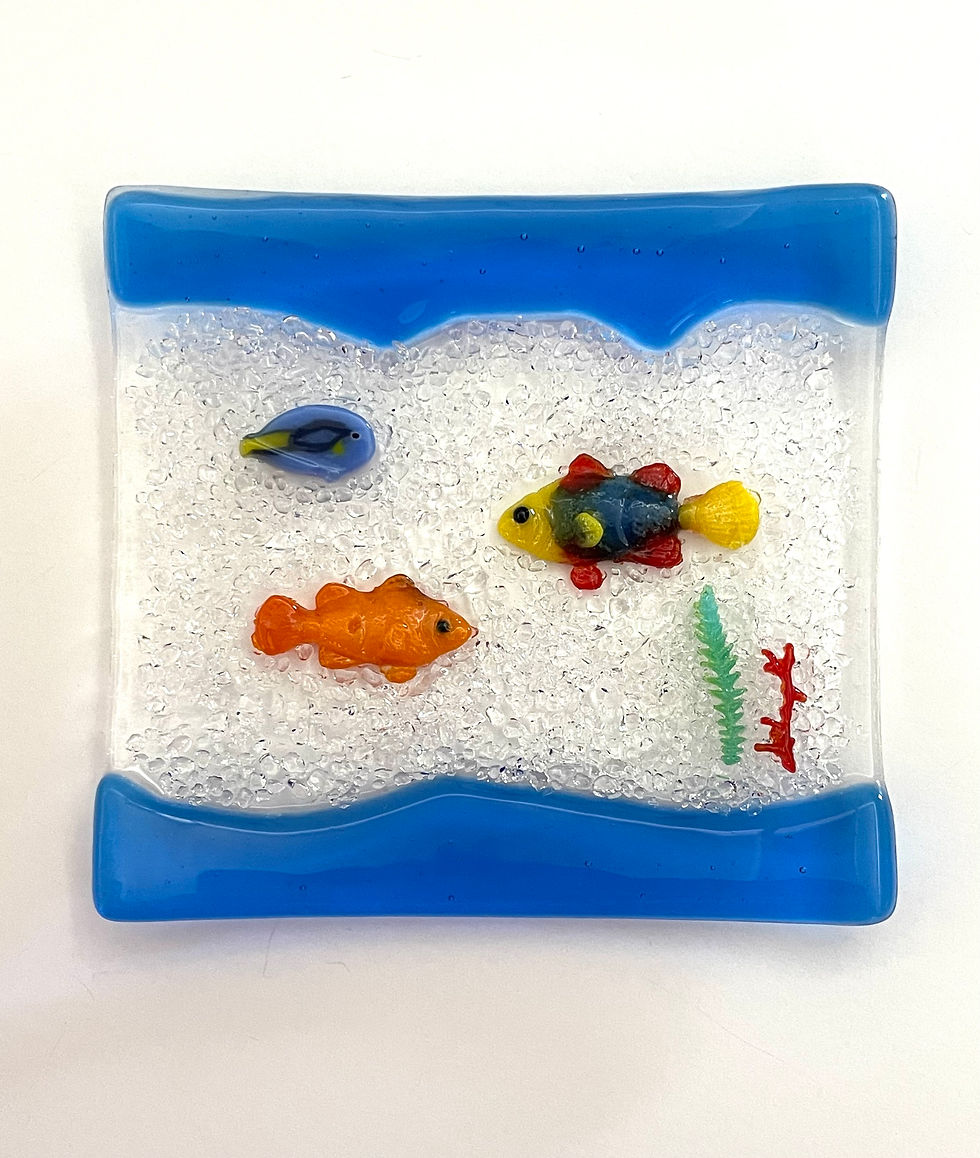 Thumbnail: Tropical Fish Shallow Dish