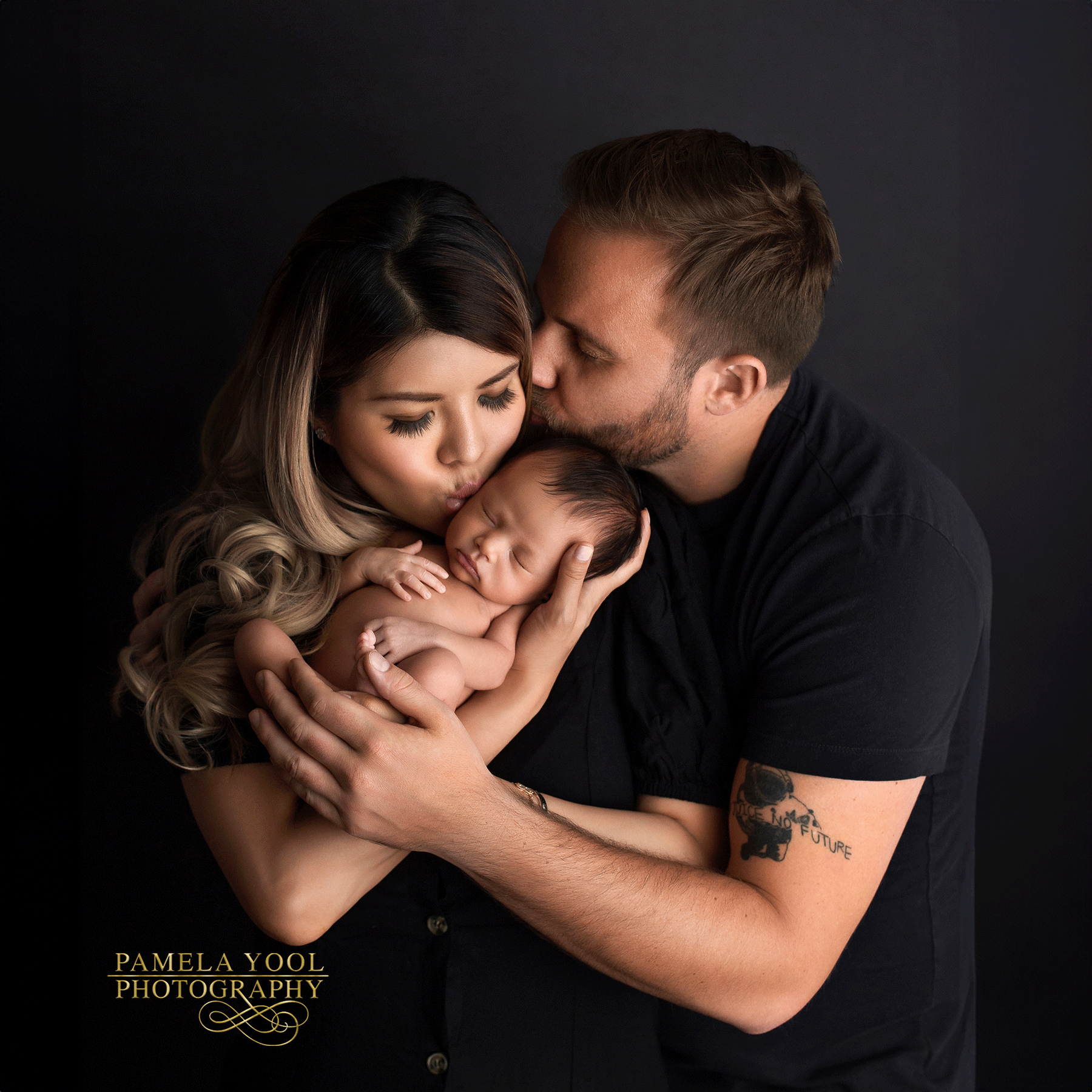 Classic Newborn Photography Toronto