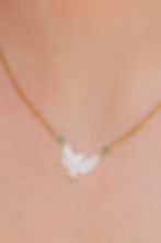 Miniature : Collier COLOMBE en nacre et pierres