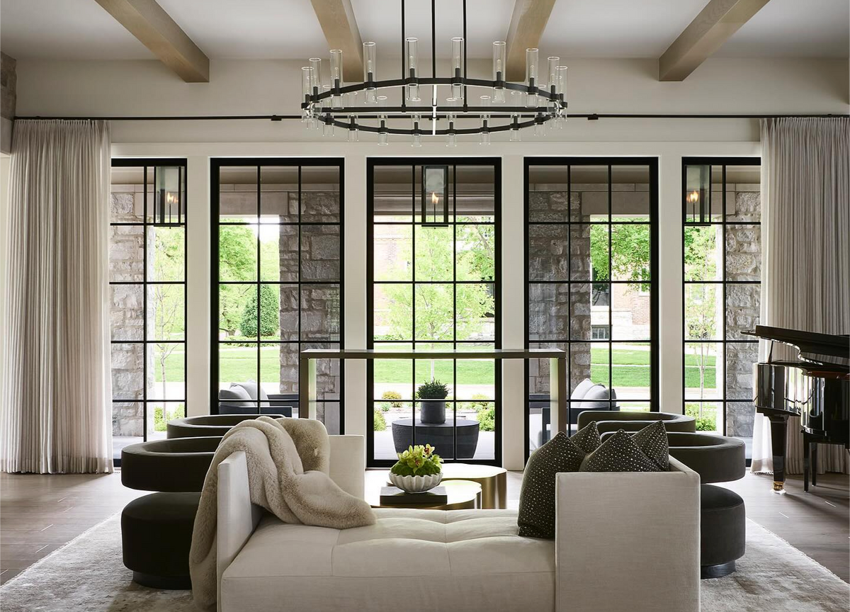 Ailanthus On Harrison. Hickory Chair Baker/mcguire Highland House Vanguard Chaddock