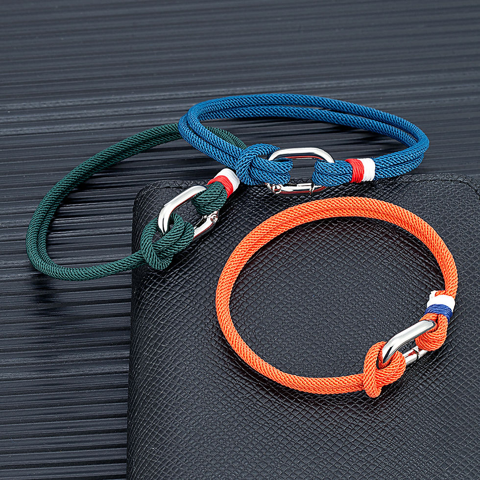 Thumbnail: Unisex nautical rope bracelet with O-shape clasp for men’s surfer style