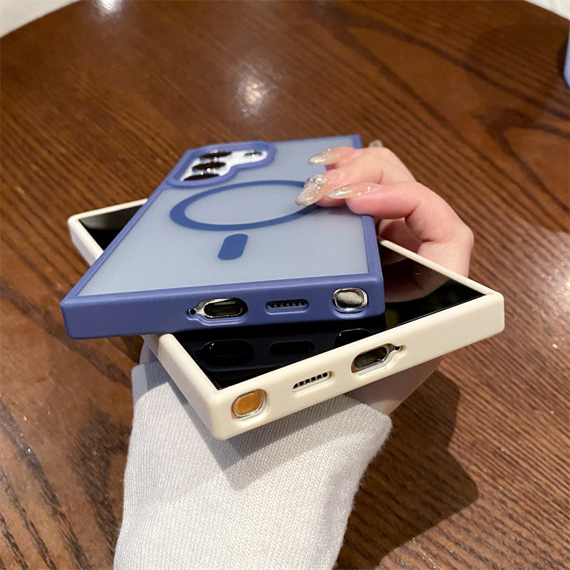 Thumbnail: MagSafe-compatible shockproof case for Samsung Galaxy S21–S25 Ultra with matte transparent design