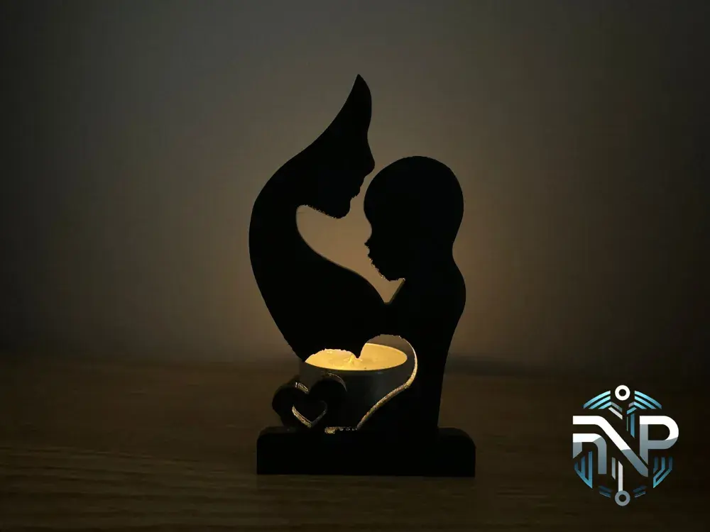 Liebevolles Muttertagsgeschenk – Silhouetten-Teelichthalter für Mama