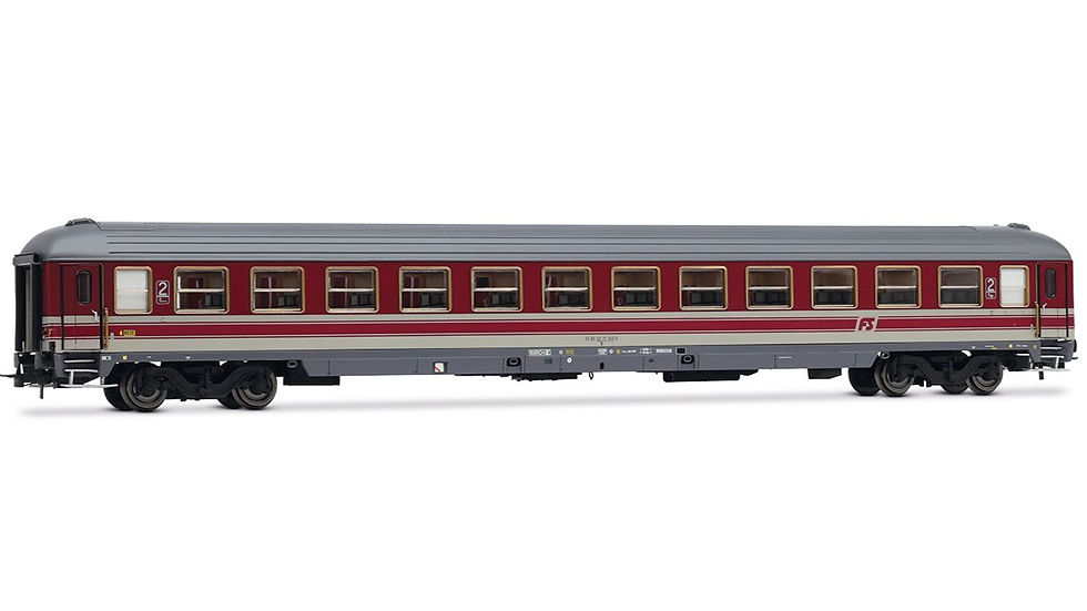 Miniatura: Rivarossi HR4374, Pack 4 coches "Italien-Holland-Express", DB/FS/NS, época IV