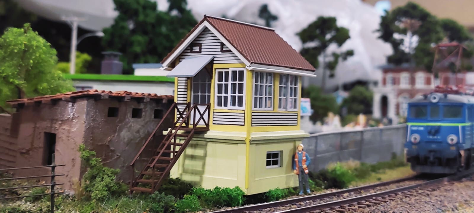 Minitur 015, Cabina de movilización escala 1/87, amarillo