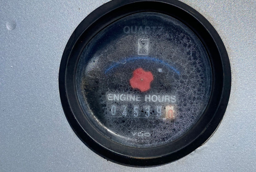 1995 Olympia FD Hour Meter.jpg