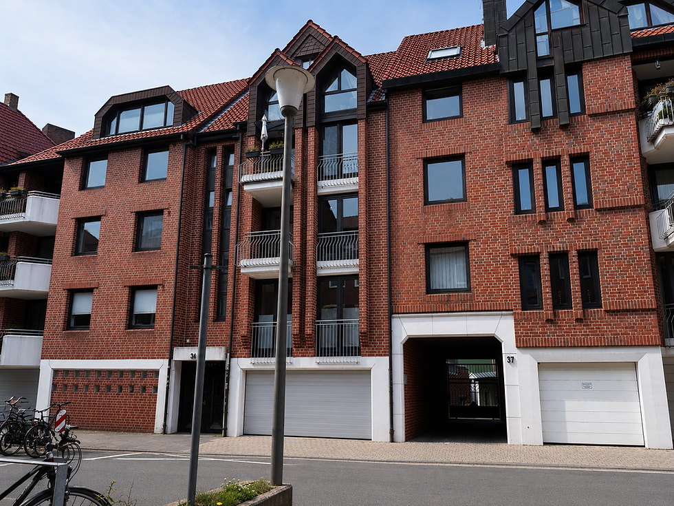 Modernes Backstein-Wohnhaus als Immobilien Referenz MIVH.